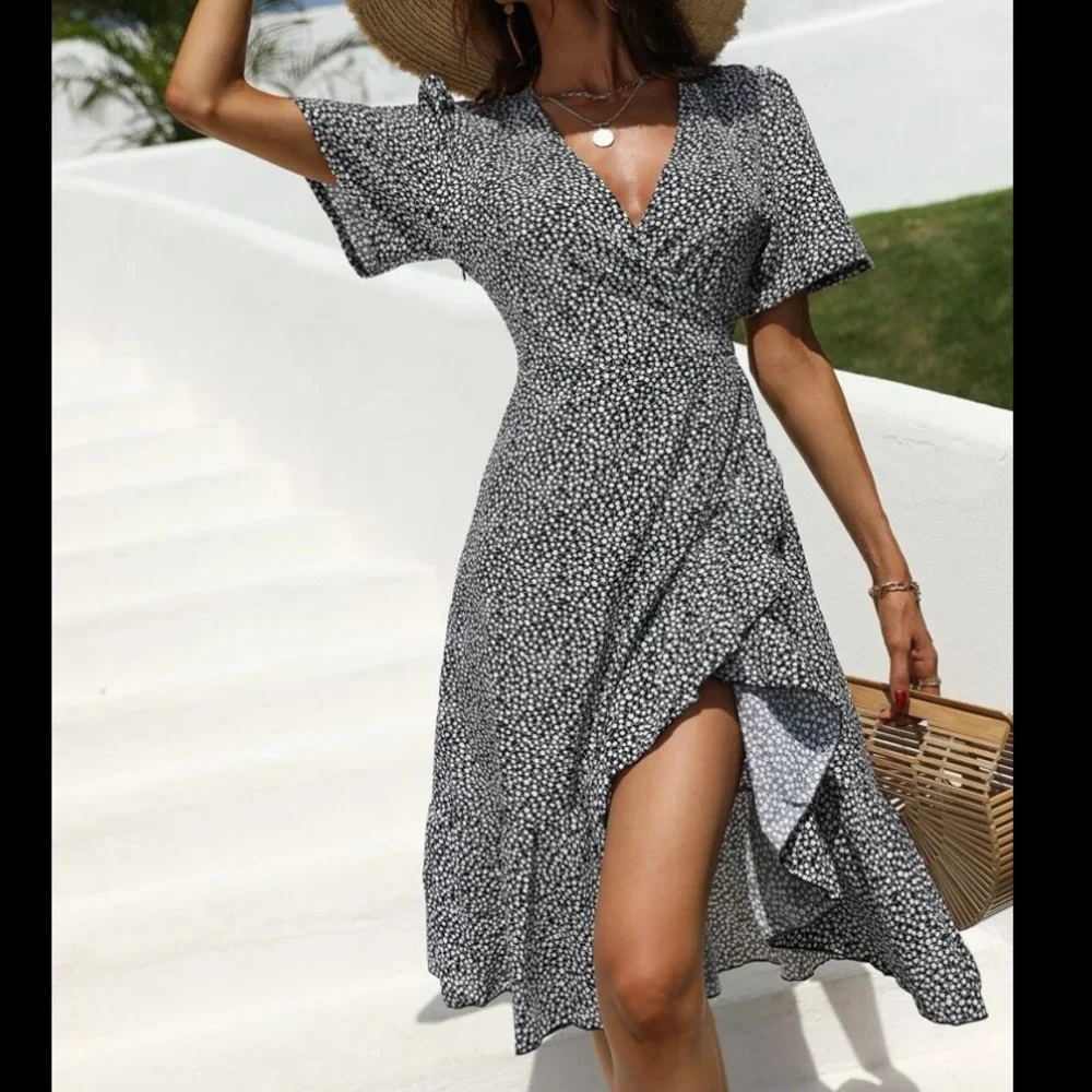 BRAND NEW DITSY FLORAL OVERLAP COLLAR RUFFLE TRIM WRAP DRESS - Picture 5 of 9